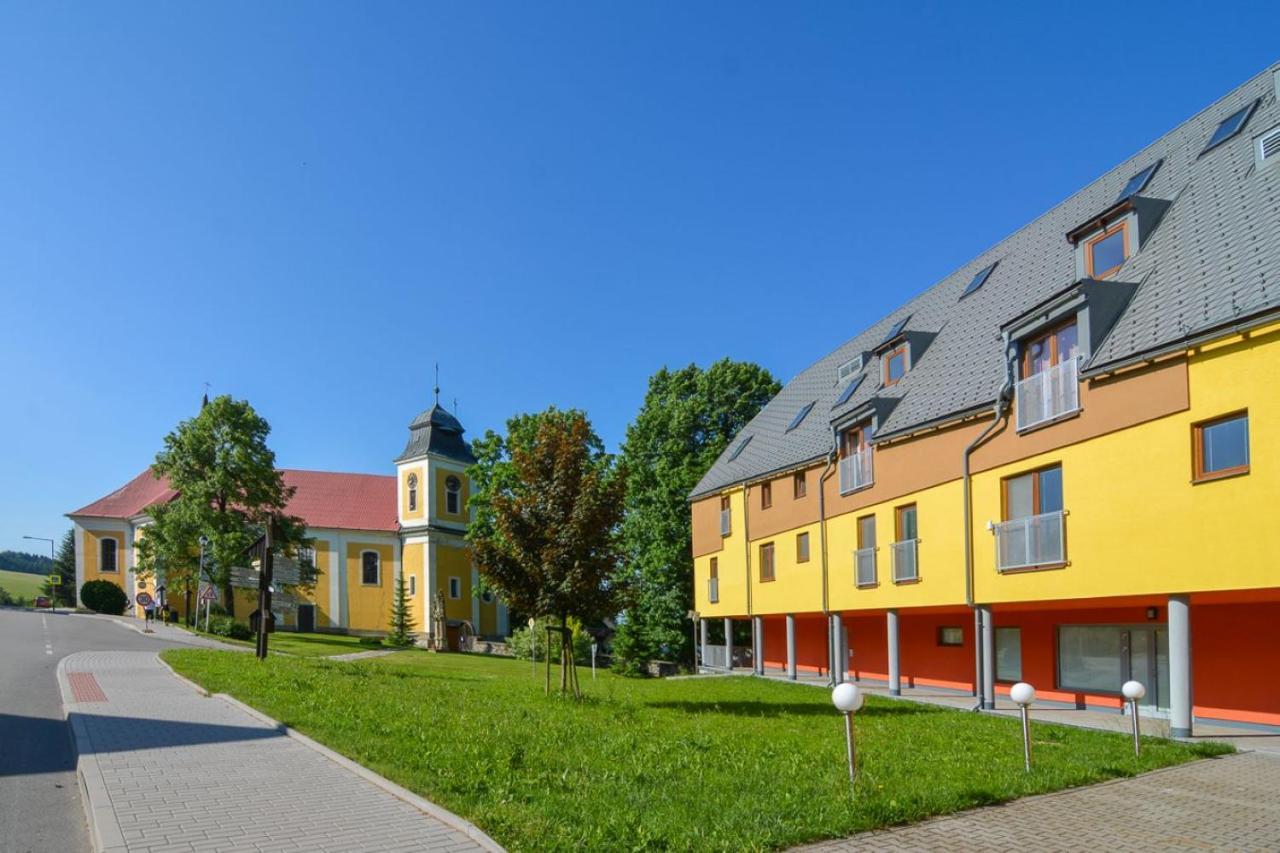 Apartman U Kostela Destne v Orlickych horach Luaran gambar